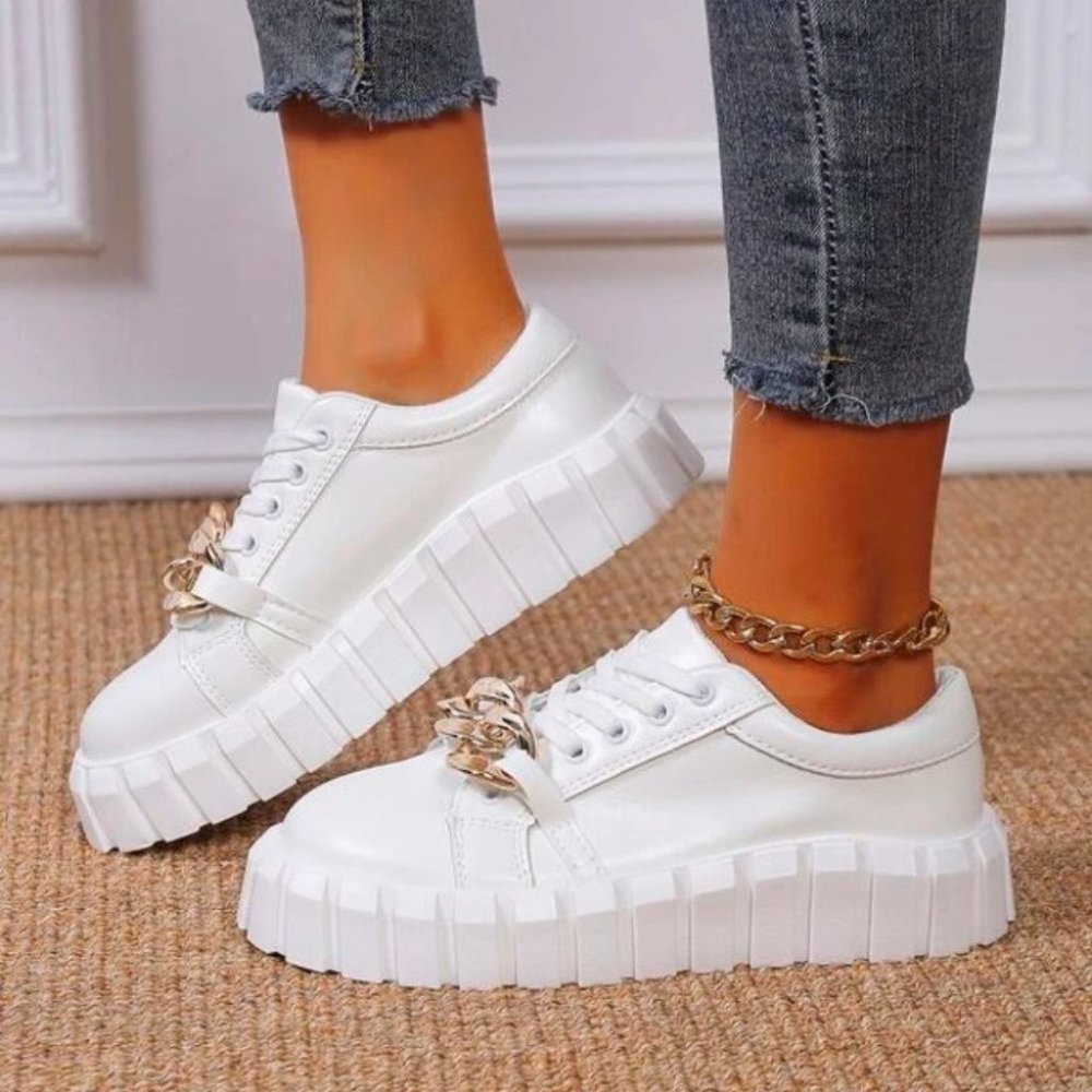 Lace-up Front Chain Decor tennis Shoes - Picture 6 of 6